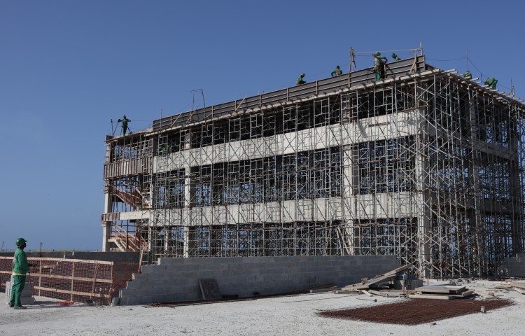 Obra de construção do novo cuca em andamento